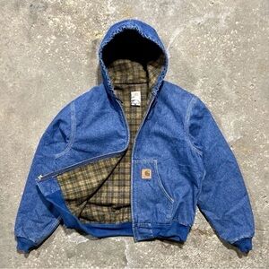 VTG 90s Carhartt Y07 DST denim blanket-lined hooded jacket.